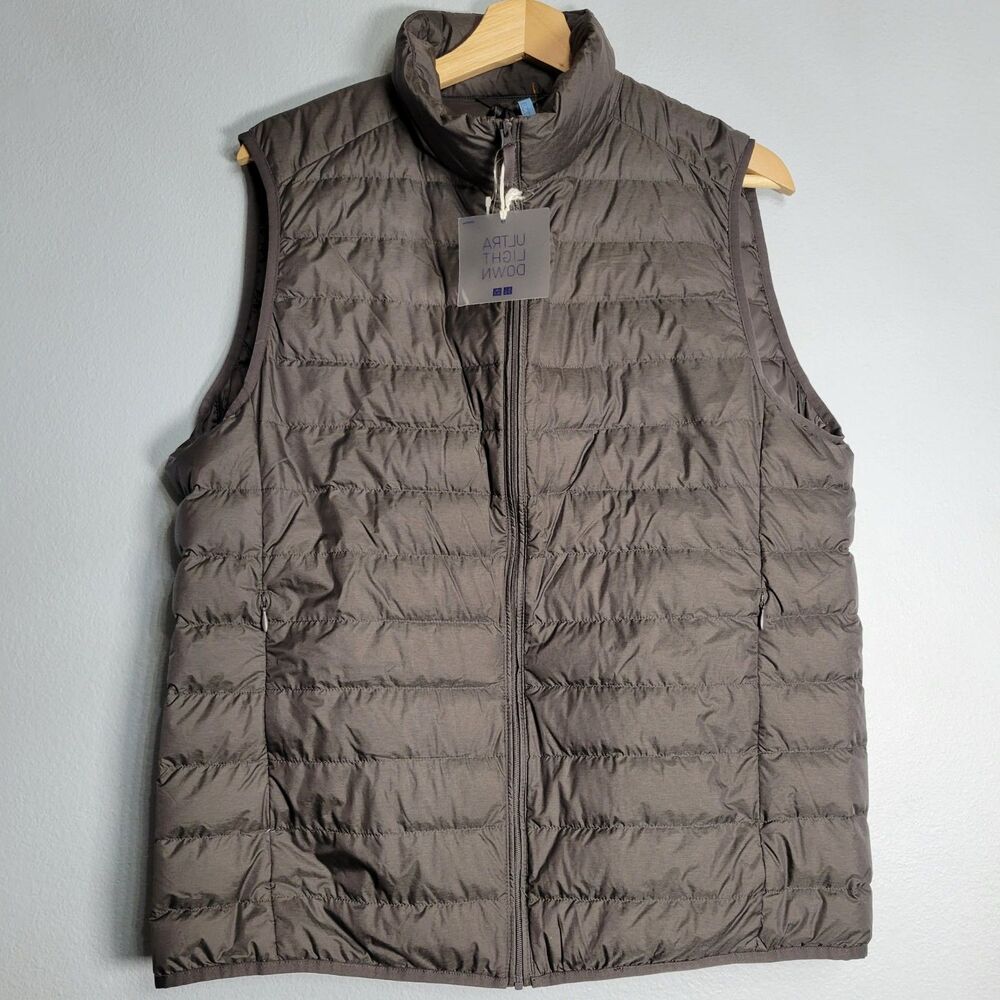 NEW Uniqlo Ultra Light Down Vest Mens M Gray Puffer Gilet Quilted Gorpcore Hike